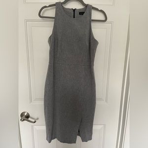 Banana Republic EUC Grey Sheath Dress. Beautiful!‎ Size 6